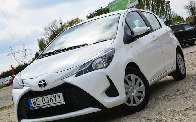 Toyota Yaris cena 47900 przebieg: 136000, rok produkcji 2020 z Sępólno Krajeńskie małe 379